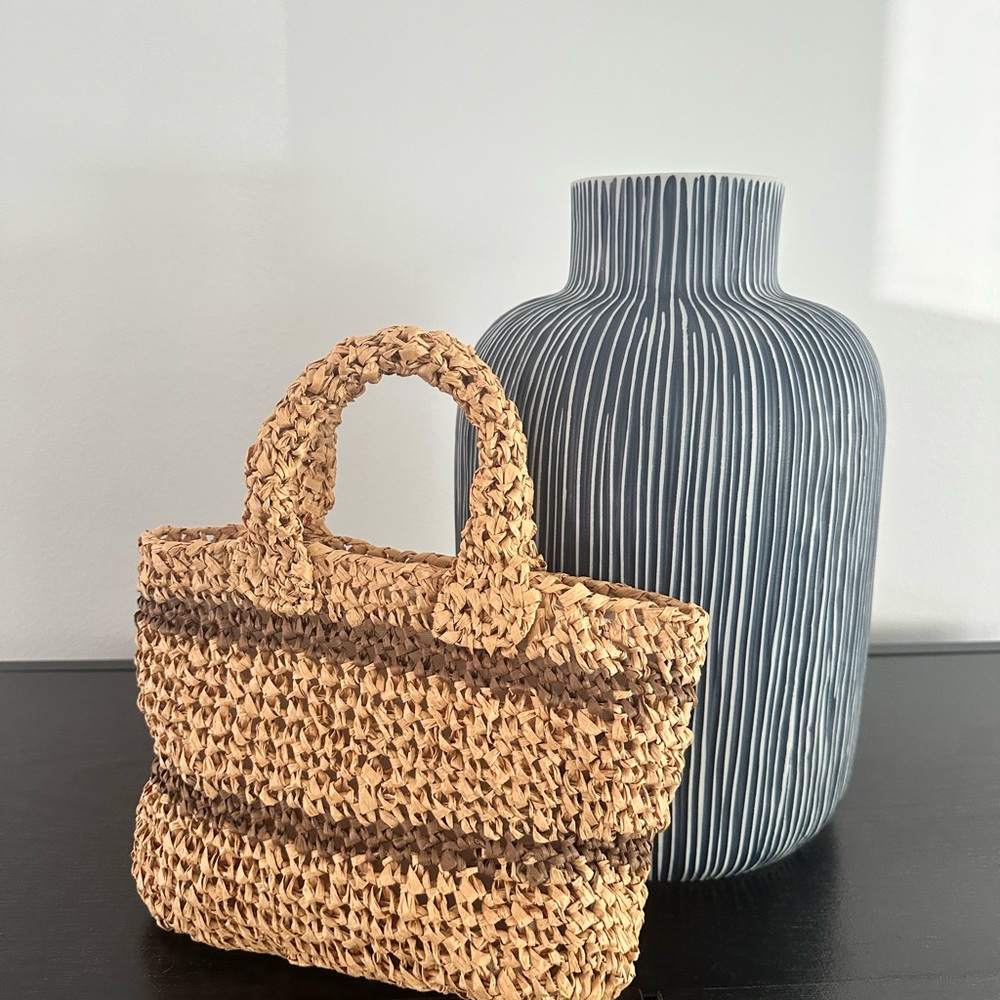 Stylish Tan Woven Handbag